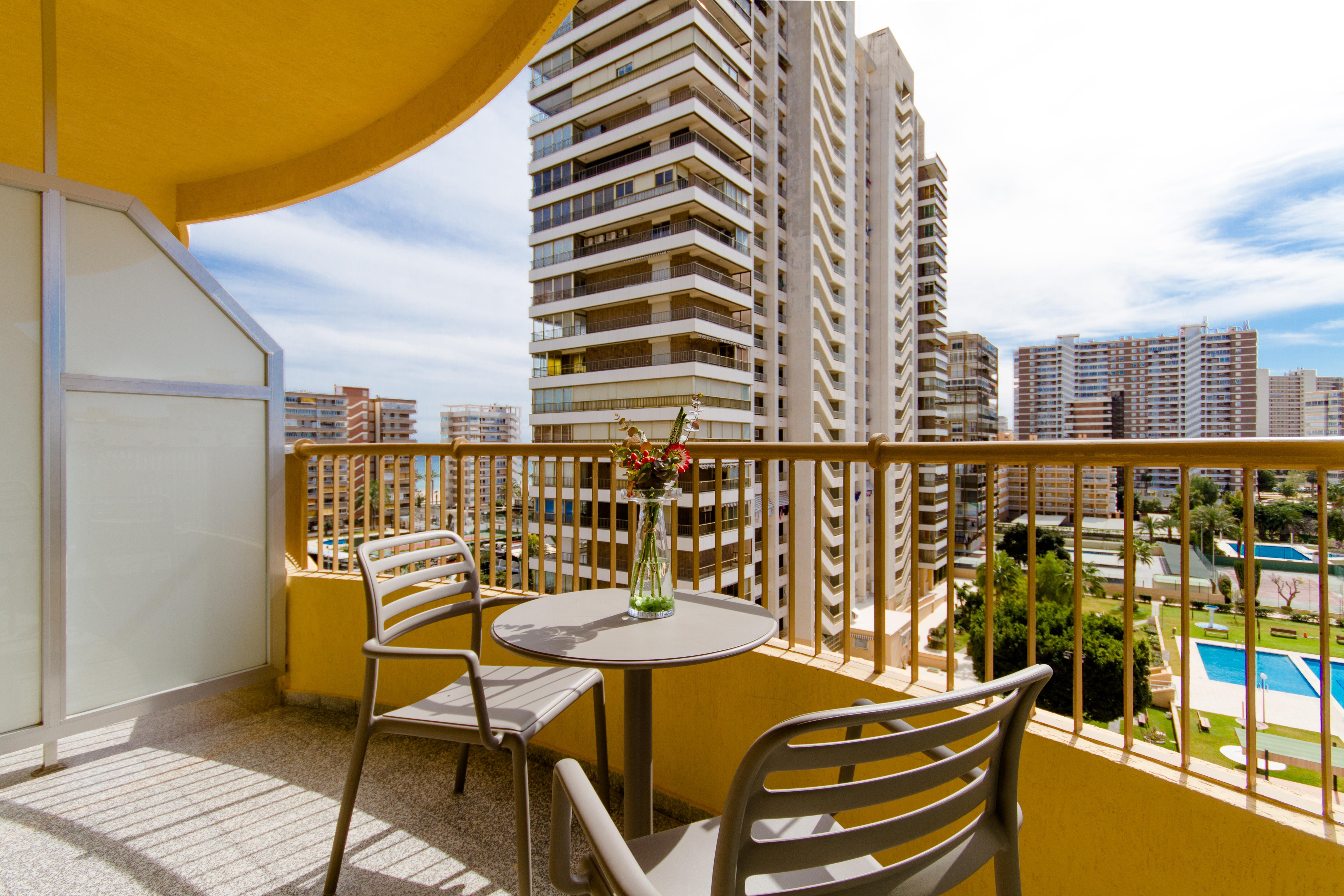 Hotel Castilla Аликанте Екстериор снимка