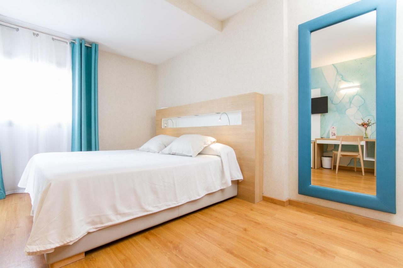 Hotel Castilla Аликанте Екстериор снимка